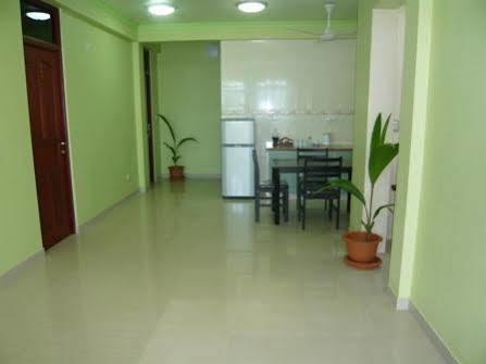 House Clover Male Exterior foto